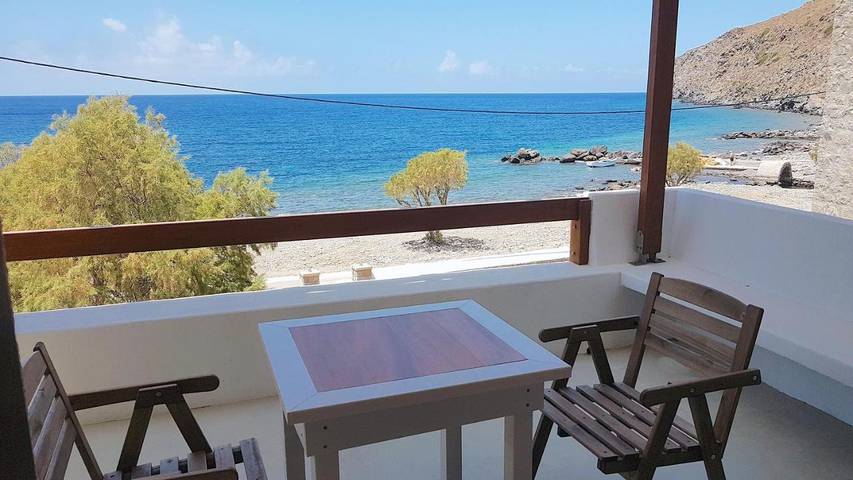 Maison d’hôte pour 2 personnes, avec vue et jardin, animaux acceptés dans Patmos - 3