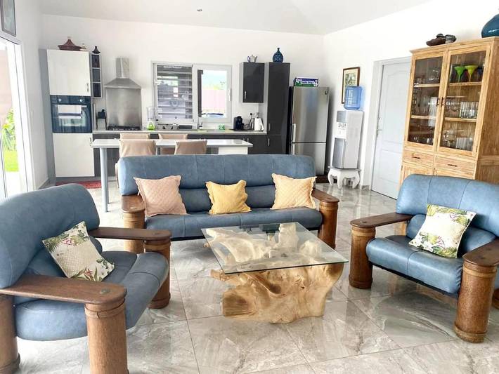 Villa pour 6 personnes, avec vue ainsi que jardin et piscine, animaux acceptés dans Tahiti - 4