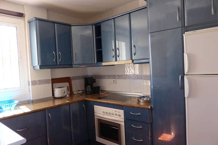 Ganze Wohnung, Ferienvilla für 5 Personen mit Pool und toller Aussicht in Torrox, Costa del Sol