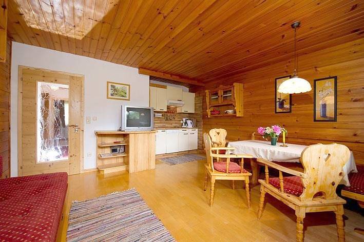 Ganze Ferienwohnung, Typ 3 App.  Hocharn Schareck Wz + 2 Sz in Rauris, Ski Amadé