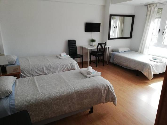 Maison d’hôte pour 3 personnes à Saint-Jacques-de-Compostelle - 2