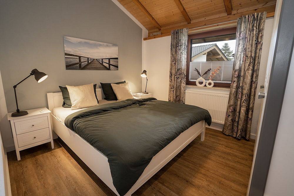 Familienfreundliches Wohlfühlhaus*strandnah*große Terrasse*Wallbox*ruhige Lage in Burhave, Butjadingen