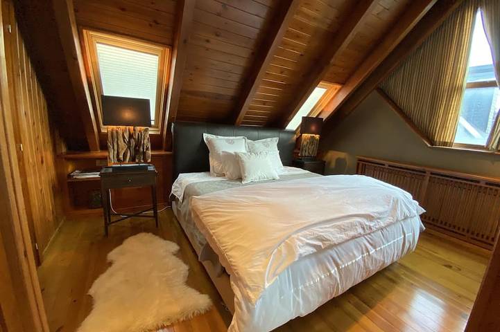 Entire apartment, Baqueira 3 room, 4 cw spectacular duplex with parking for 6-8 people in Gessa, Naut Aran
