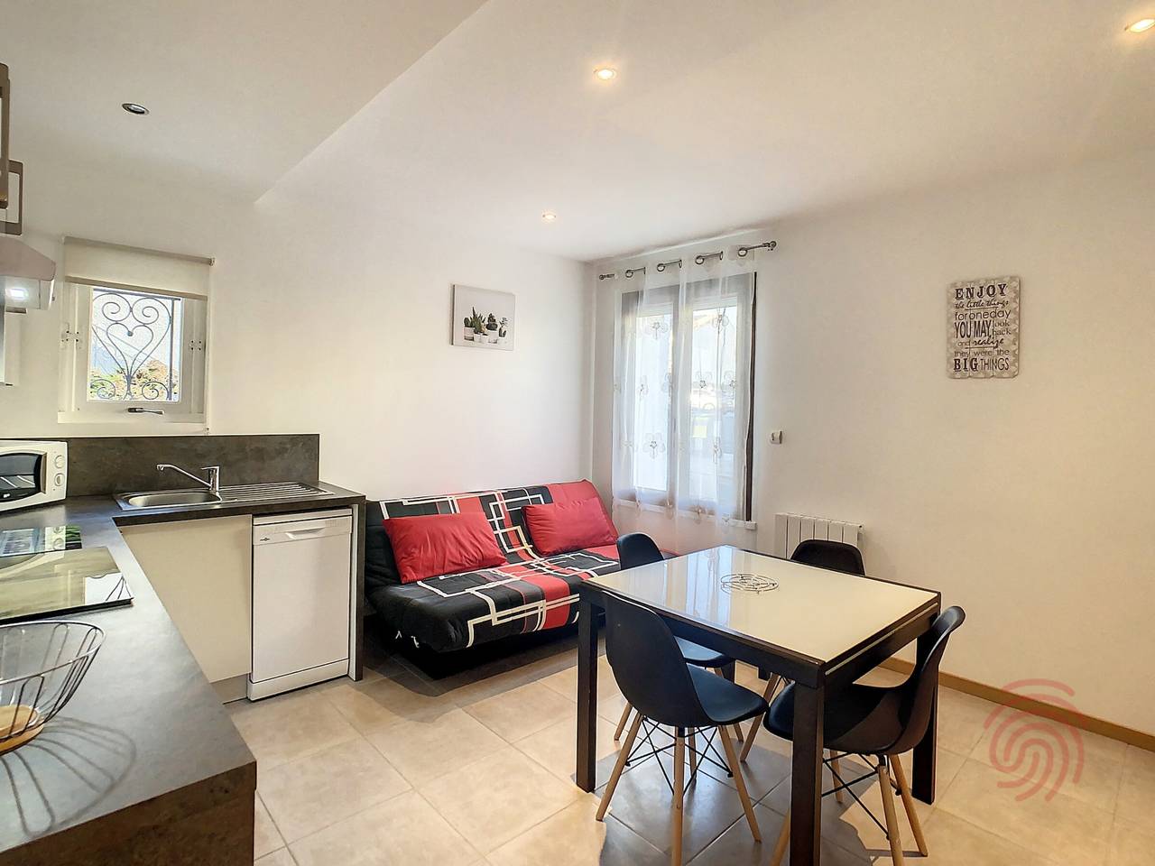 Appartement entier, Charmant F2 avec Wifi à 150m des Thermes et centre-ville de Lamalou-les-Bains in Lamalou-les-Bains, Région de Béziers