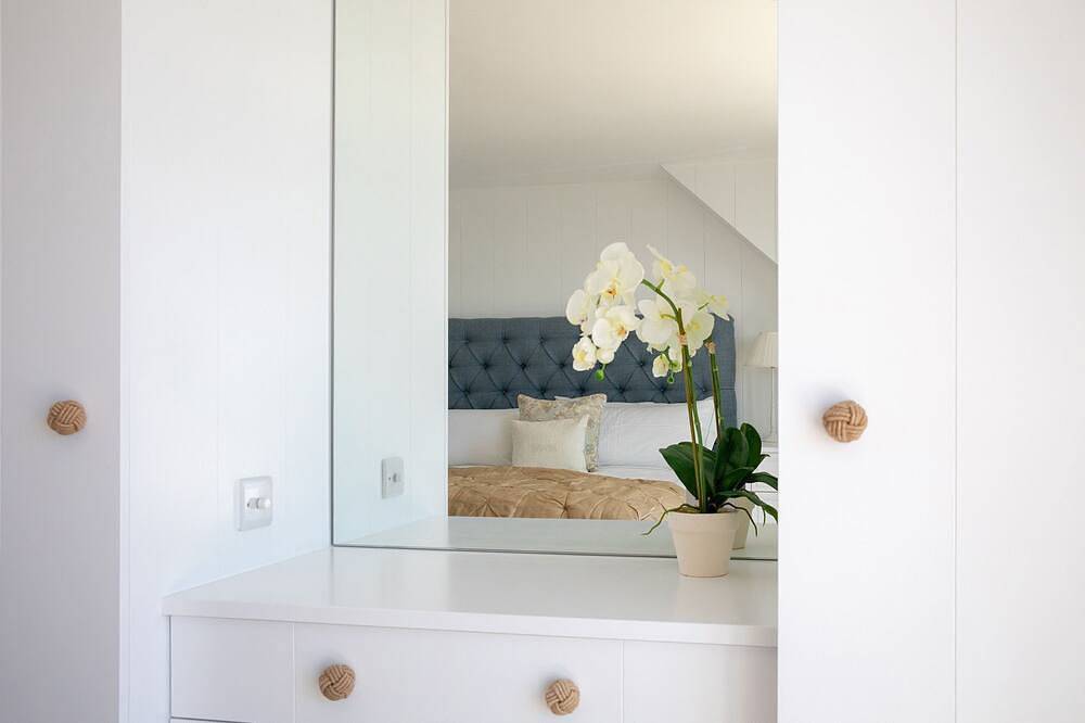 Rox: Luxury West Wittering Beachfront Home – Sleeps 12, 5 Bedrooms in West Wittering, West Sussex