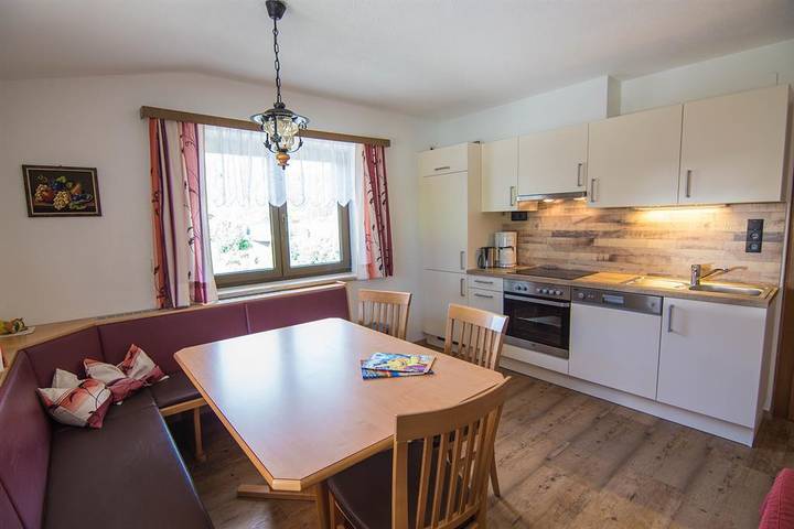 Geheel vakantieappartement, Appartement, douche en bad, Wc, 3 slaapkamers 2-7 in Zell am Ziller, Bezirk Schwaz