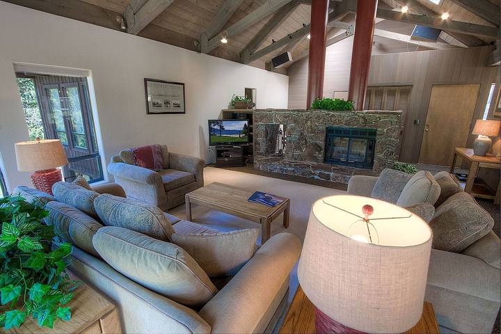 Vacation rental for 6 people, with terrace, with pets in Diamond Peak