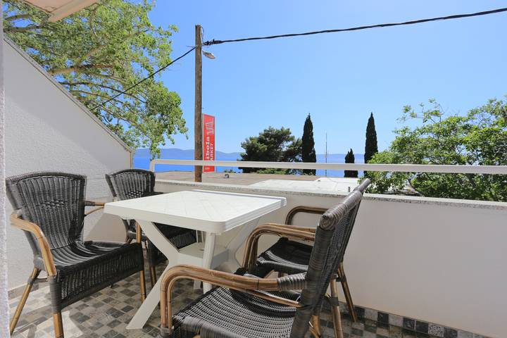 Ferienwohnung für 4 Personen, mit Balkon/Terrasse an der Makarska Riviera