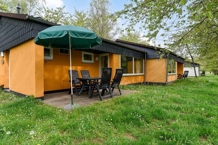 Ferienhaus für 4 Personen, mit Balkon/Terrasse und Terrasse an der Mosel