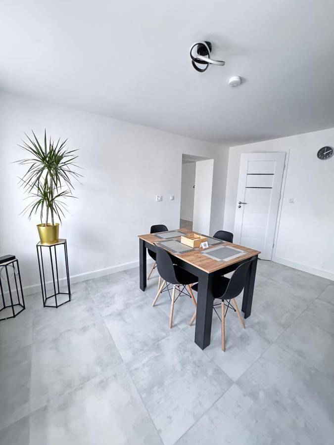 Cały apartament, Apartment Kilińskiego in Dzierżoniów, Sudety (Polska)