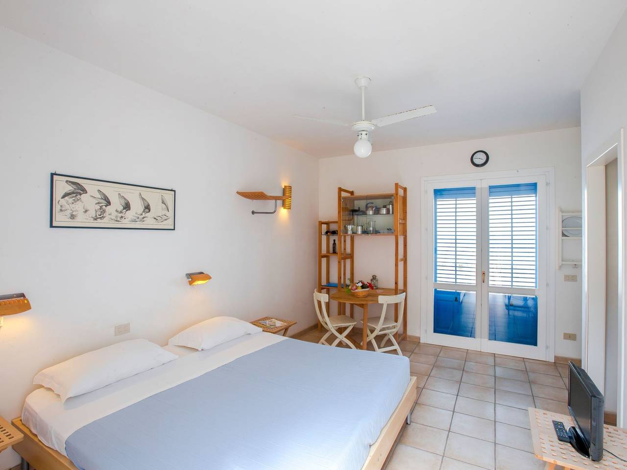 Apartamento entero, Wohnung in Marettimo mit Terrasse, gemeinsamem Pool und Garten in Isla Marettimo, Islas Egadas