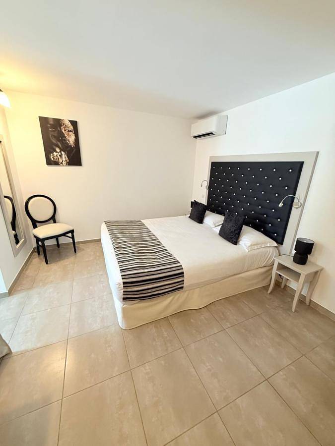 Hôtel pour 2 personnes, avec Terrasse dans Gare De Bastia