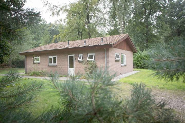 Vakantiehuis voor 6 personen, with Whirlpool and Terras as well as Tuin and Uitzicht in Bennekom