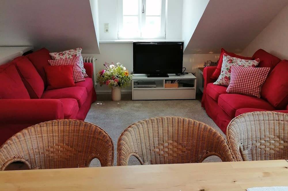 Ganze Wohnung, Landurlaub im Fichtelgebirge nähe See u. Therme in Weißenstadt 15 Pers. in Kirchenlamitz, Landkreis Wunsiedel im Fichtelgebirge