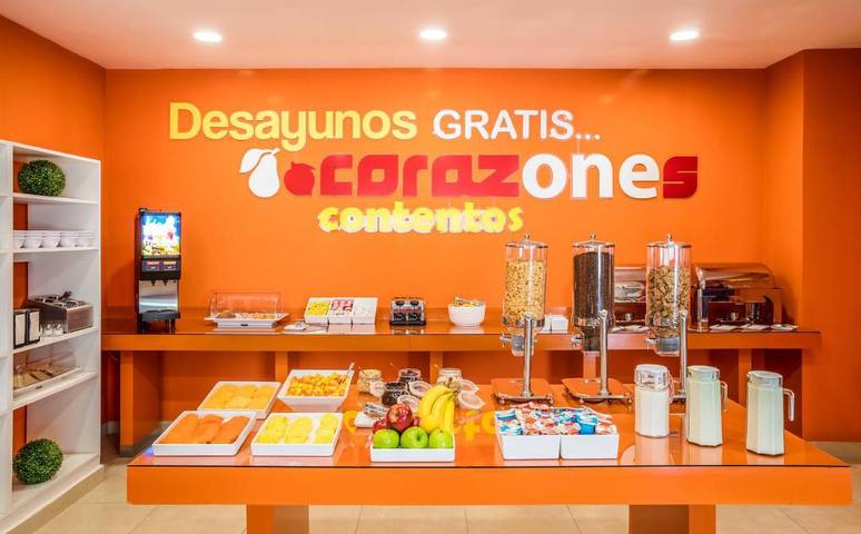 Hotel para 4 personas - 1