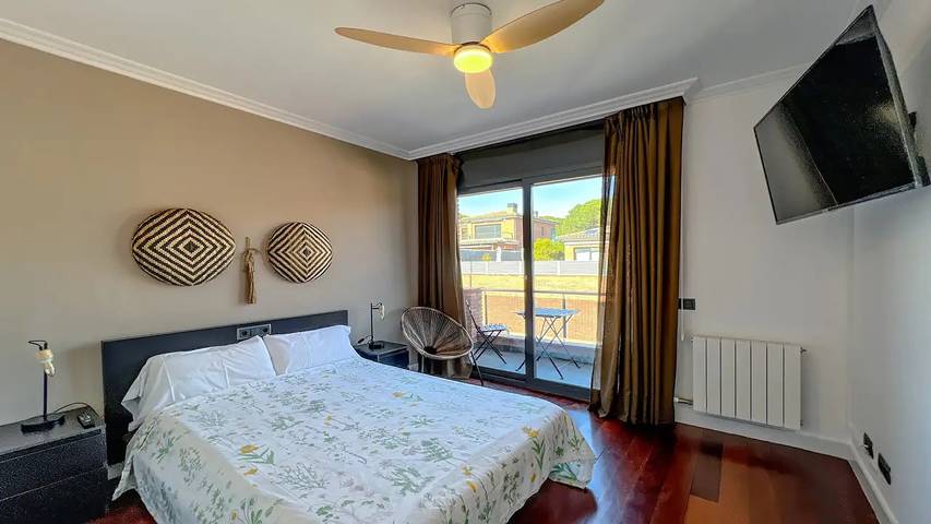Casa rural para 9 personas, con jardín y piscina en Caldetas - 4