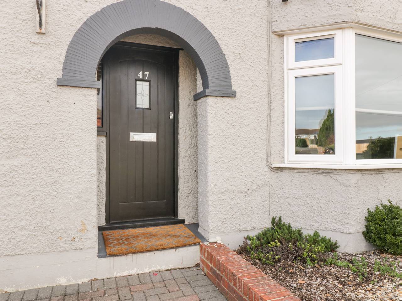 Curlew Cottage in Lymington, Hampshire