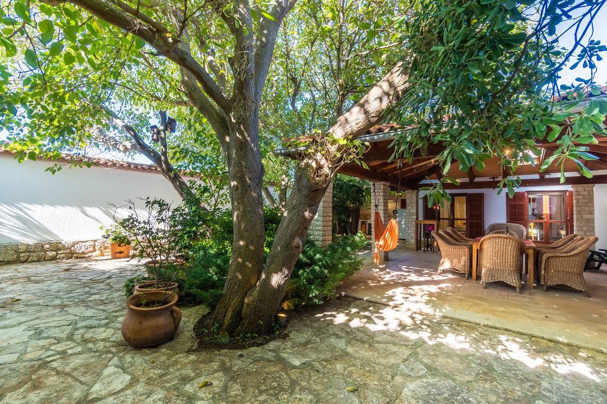 Casa vacanza per 4 persone con giardino in Premantura, Costa meridionale dell´Istria