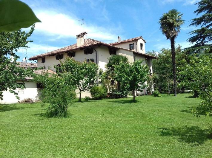 Casa vacanza per 2 persone, con Terrazza e Giardino nonché Panorama a Cormòns