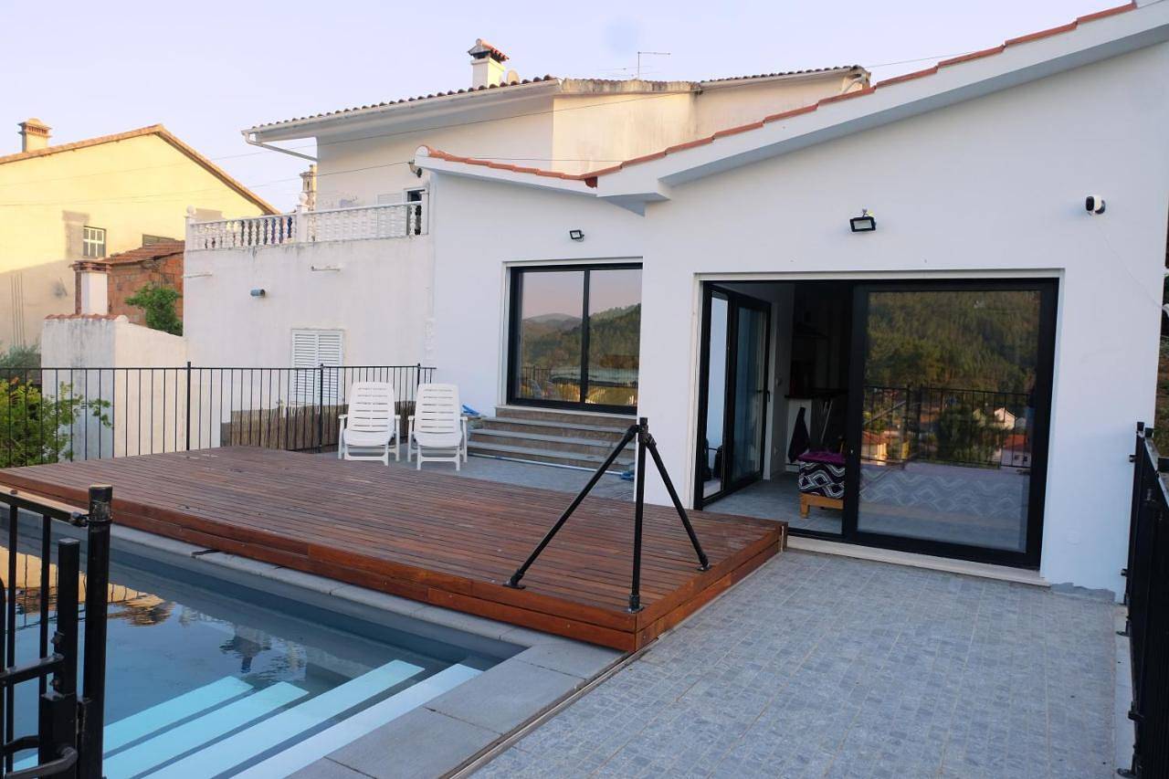 Apartamento inteiro, Two-Bedroom House in Tomar, Distrito de Santarém