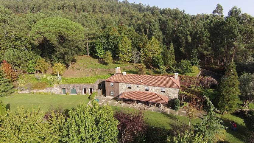 Villa for 14 people, with garden in Northern Portugal