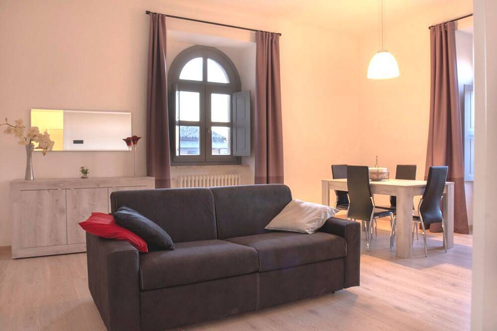Apartamento entero, La Dimora delle \"Zitelle Sperse\" - Aparcamiento privado in Orvieto, Provincia de Terni