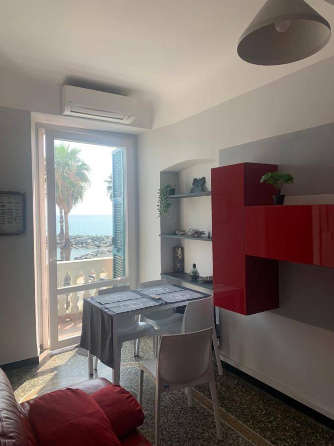 Appartamento per 3 persone, con Balcone e Terrazza nonché Panorama in Pegli (Genova)