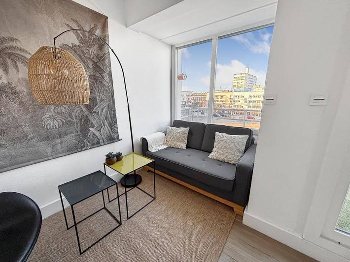 Gîte pour 4 personnes, avec balcon dans Place D Armes Calais - 3