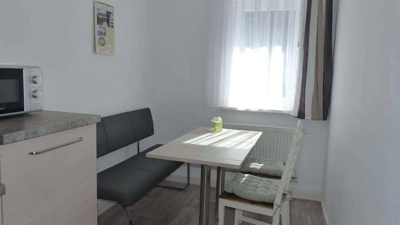 Ganze Ferienwohnung, Ferienwohnung für 4 Personen (65 m²) in Bad Klosterlausnitz in Bad Klosterlausnitz, Saaleland