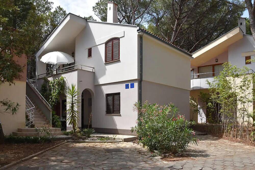 Ganze Wohnung, Cozy apartment in Biograd na Moru with Wifi in Biograd na Moru, Zadar