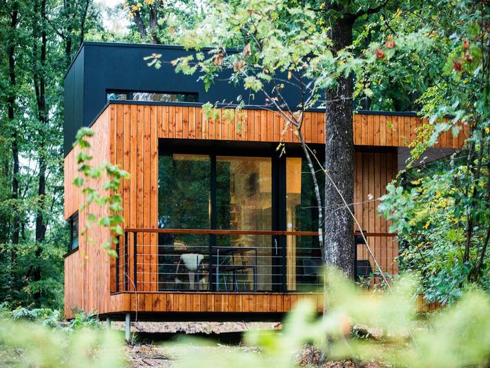 Location de vacances pour 6 personnes, avec terrasse à Viroinval