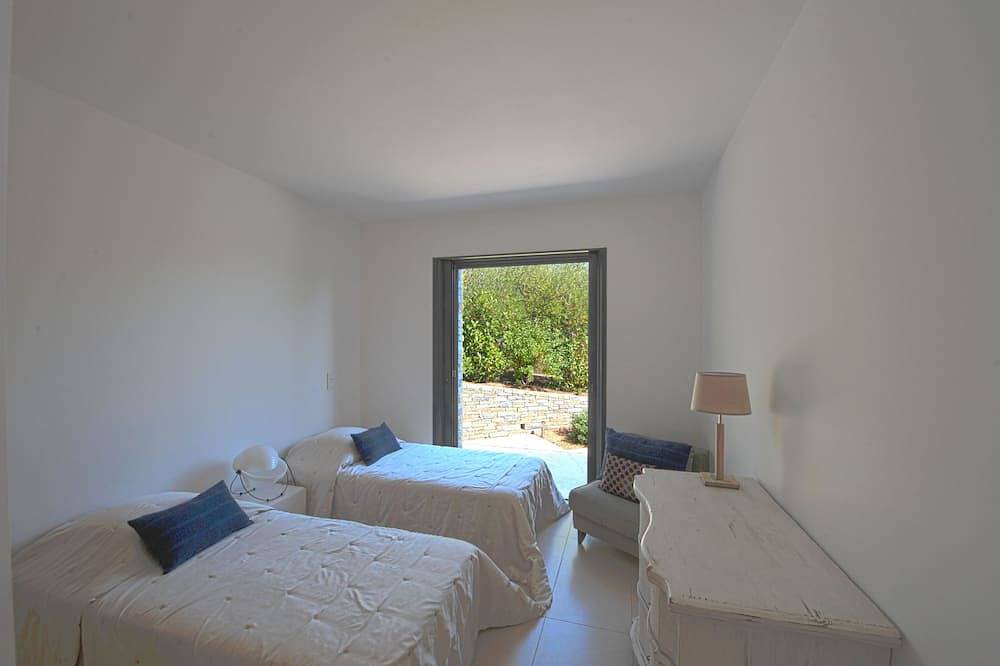 Magnífica villa con impresionantes vistas de la playa de Palombaggia Acceso privado al mar in Palombaggia, Porto Vecchio