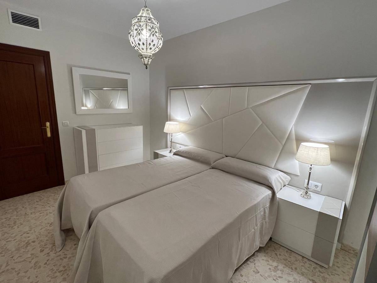 Appartement entier, Apartment Arevalo Center, Parking Gratis in Lucena, Sierras Subbéticas