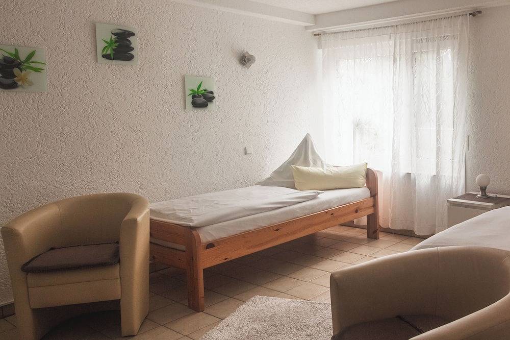 Ganze Wohnung, Ferienwohnung Platanenweg, perfekt für bis zu 4 Personen in Alsbach-Hähnlein, Südhessen
