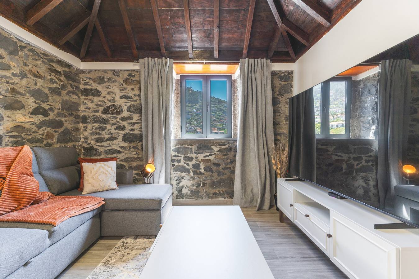 Ganze Wohnung, Julianas House 1 in Campanário, Madeira