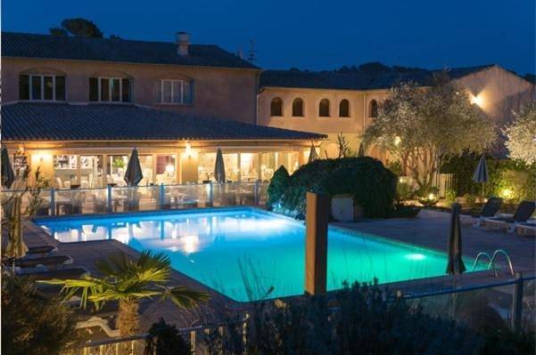 Hotel para 2 personas, con piscina y jardín, Familias con niños - 1