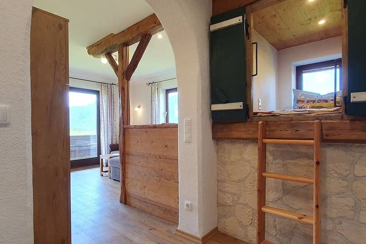 Vakantiewoning voor 3 personen, met balkon en tuin in Piding
