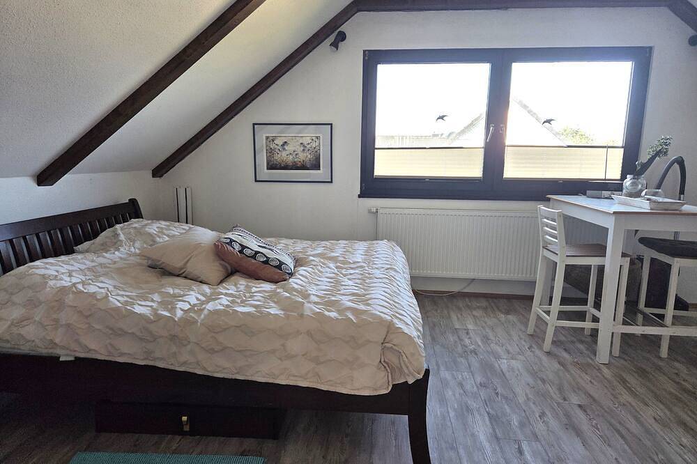 Ferienwohnhaus Ostseeoase mit Garten, Wintergarten und Strandnähe, Hunde willkom in Schönhagen, Brodersby