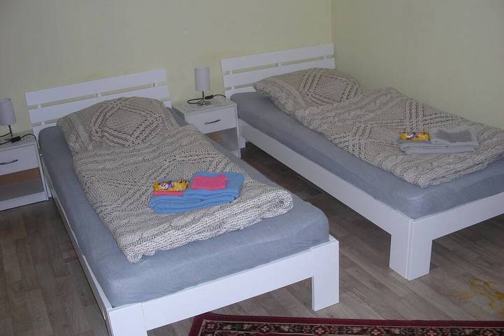 Ferienwohnung für 2 Personen, mit Garten in Künzell - 2