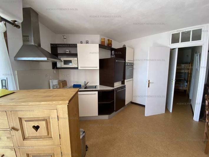 Ganze Wohnung, Schönes 1-Zimmer/Kabine Les Angles, nahe Pisten, Parkplatz, 1-Sterne-Bewertung in Les Angles, Parc naturel régional des Pyrénées catalanes