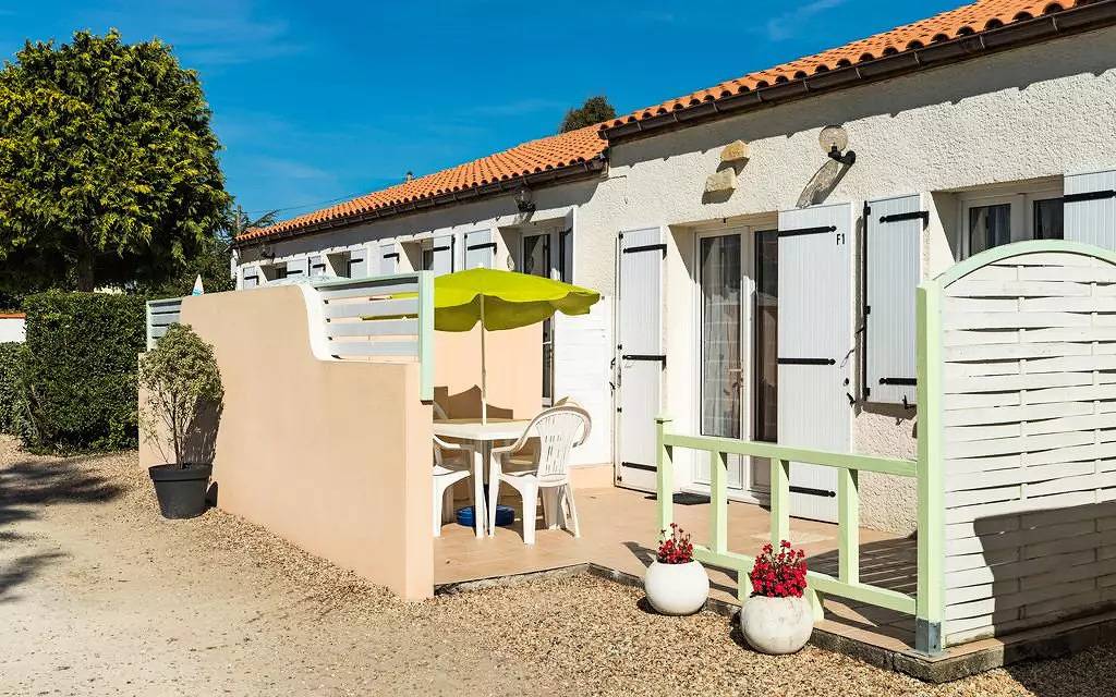 Villa voor 4 Personen in Saint-Georges-de-Didonne, Rochefort en omgeving