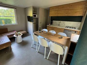 Static Caravan for 6 People in Sazos, French Pyrenees, Photo 1