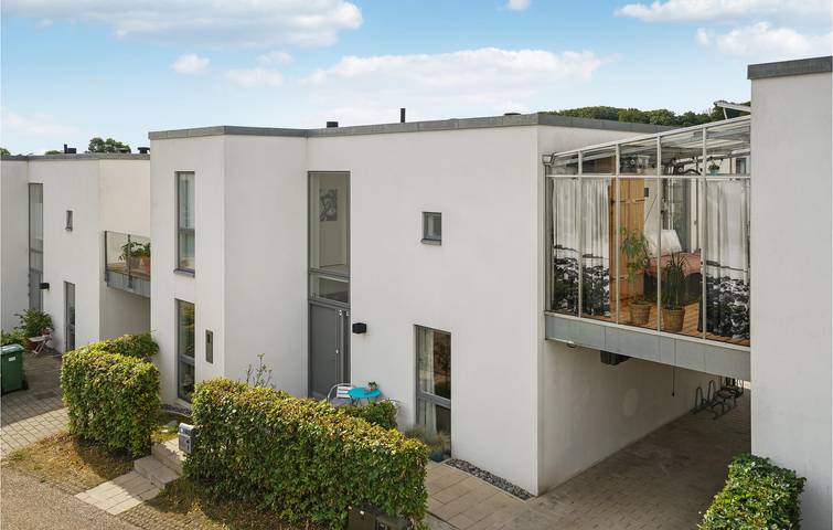Ferienwohnung für 6 Personen, mit Terrasse und Garten in Aarhus