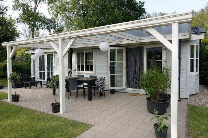Chalet voor 4 personen, met Terras en Tuin in Hardenberg
