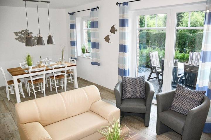 Ferienwohnung für 6 Personen, mit Terrasse und Garten sowie Sauna in Hage - 3