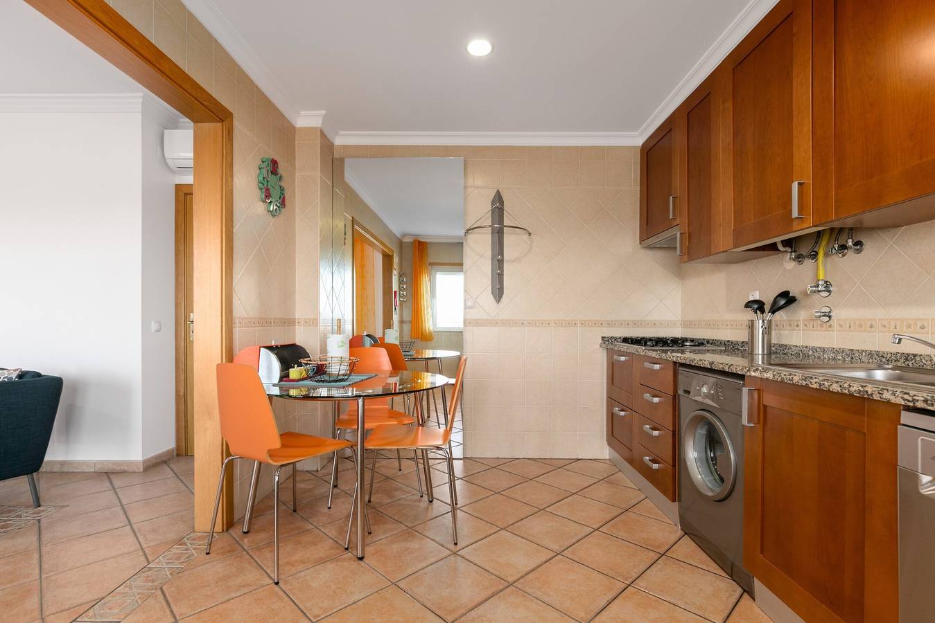 Ganze Wohnung, Zwei-Schlafzimmer-Apartment direkt am Meer in Fuseta in Fuseta, Moncarapacho e Fuseta