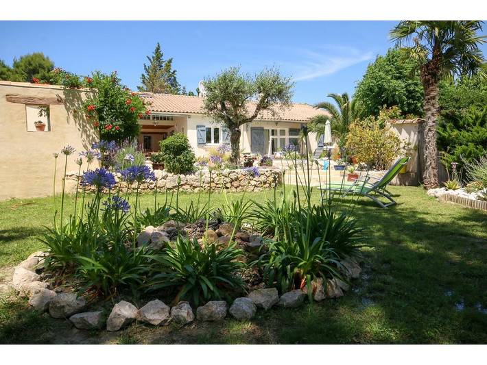 Location de vacances pour 6 personnes, avec jardin ainsi que piscine et terrasse, adapté aux familles à Tourbes - 4