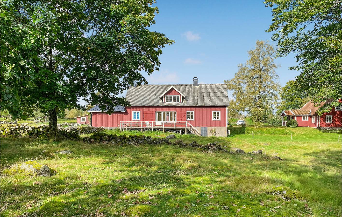 Ferienhaus für 14 Personen mit Terrasse in Kronoberg
