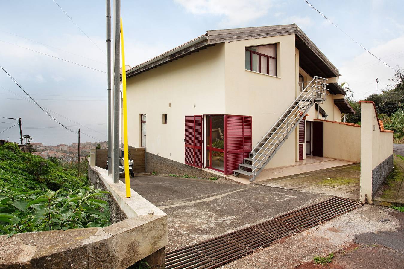 Appartement entier, Appartement "Casa Conny" avec vue sur la mer, balcon et Wi-Fi in Pedra Mole (Madeira), Caniço