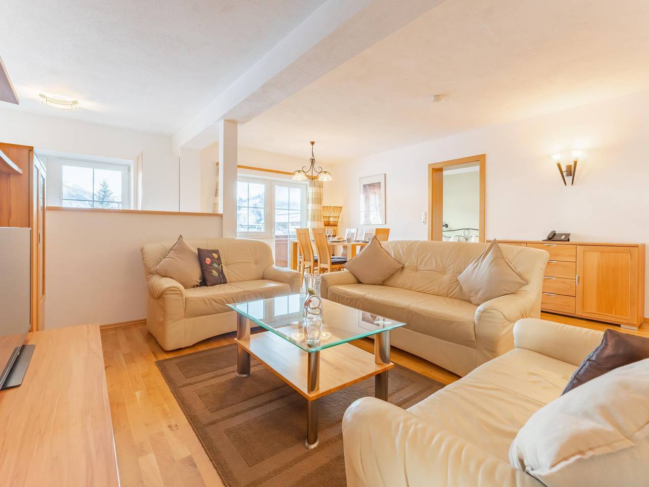 Ganze Wohnung, Wohnung mit Balkon/Terrasse und Wellness
 in Niederau, Wildschönau